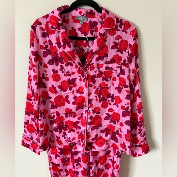 Loft Ladies Pjs Set Sleep‎ Wear Rose Blush SzSmall Soft Satin Feel NWOT - Picture 3 of 12